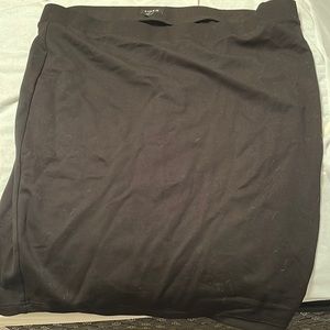 Black Torrid Size 3 Midi Tube Skirt